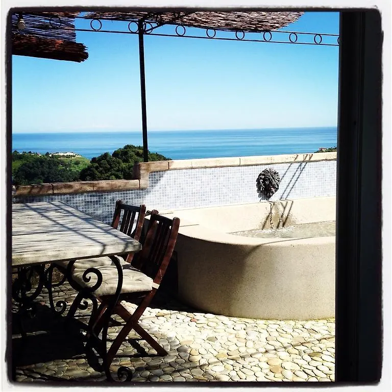 B&B La Terrazza Di Case Bastei Ventimiglia Bed & Breakfast